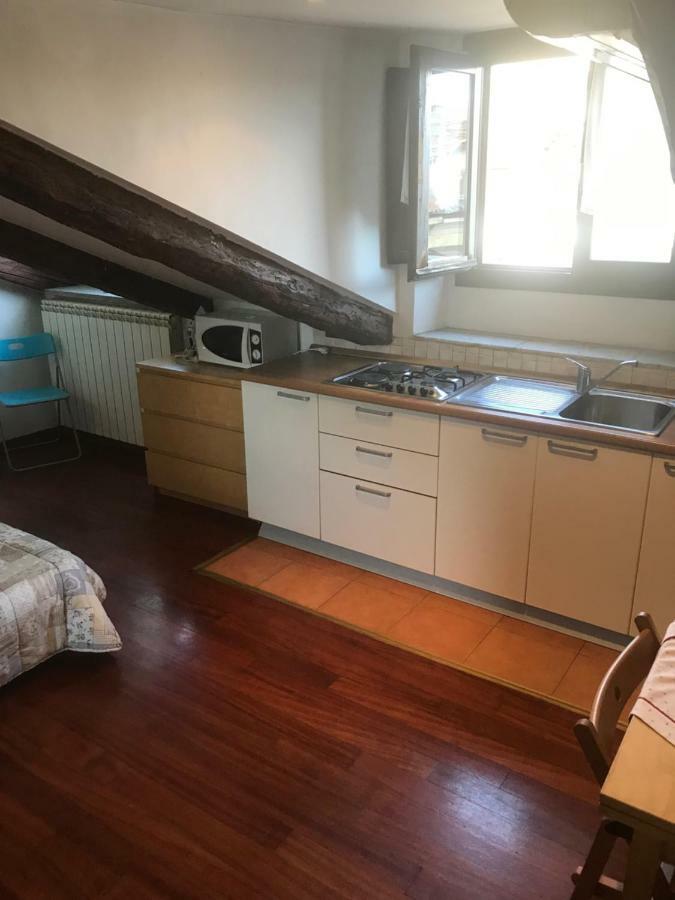 Mono Bianco Apartamento